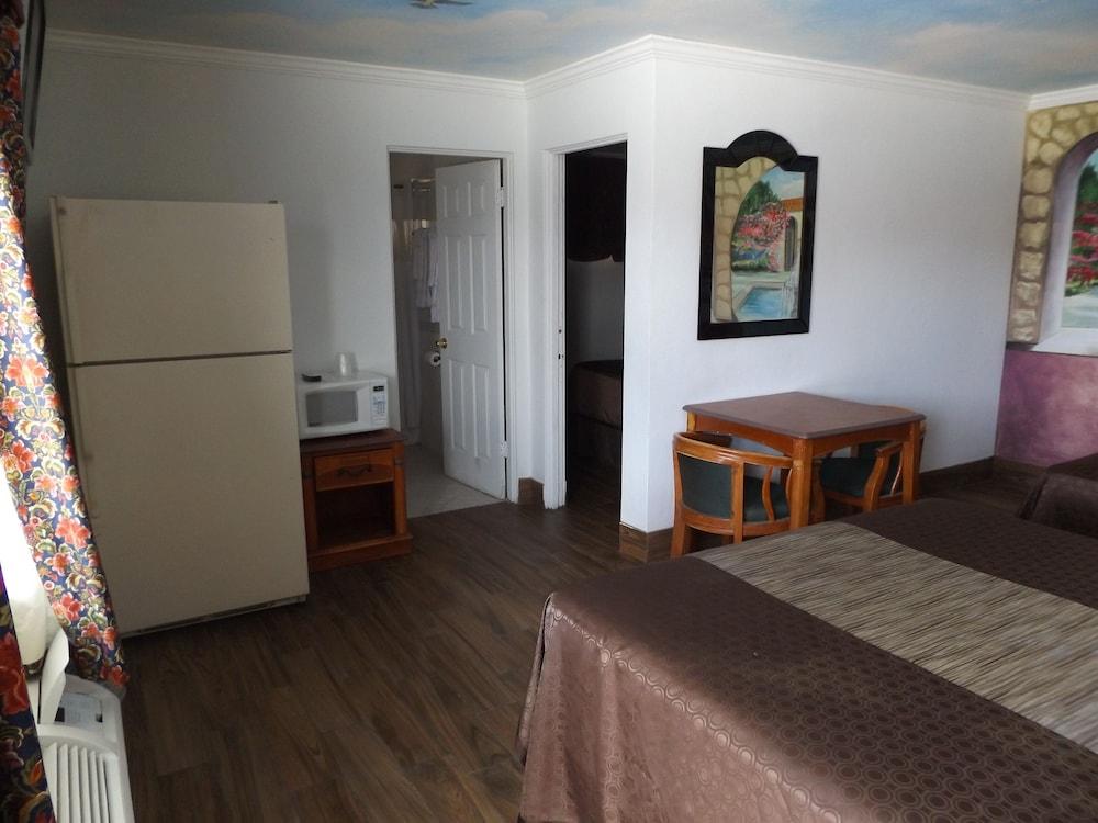 City Center Motel photo 37