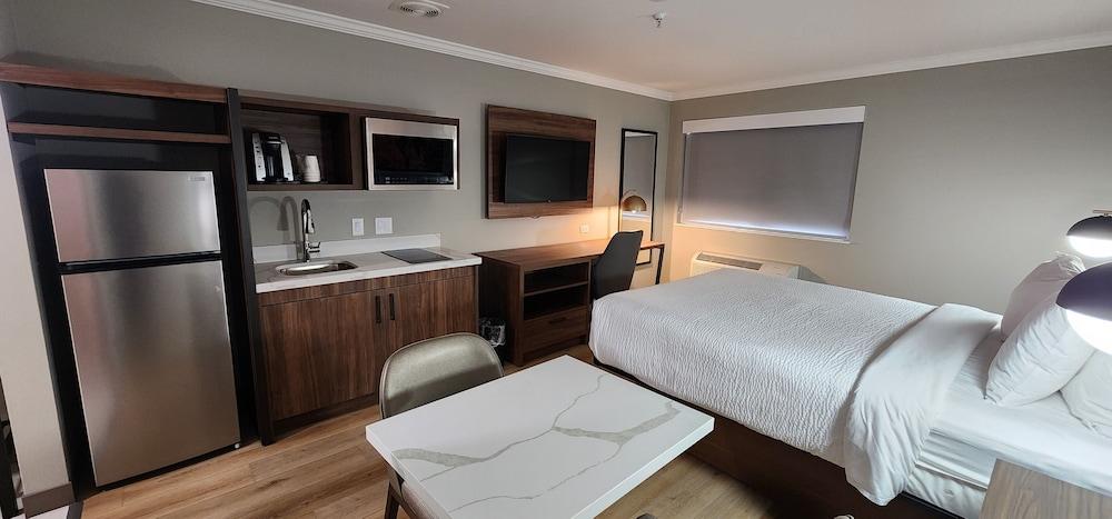 La Quinta Inn & Suites by Wyndham Yakima Downtown photo 44