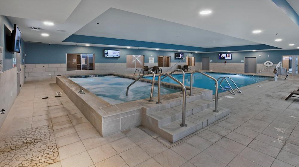 Holiday Inn Express & Suites Green River by IHG photo 8