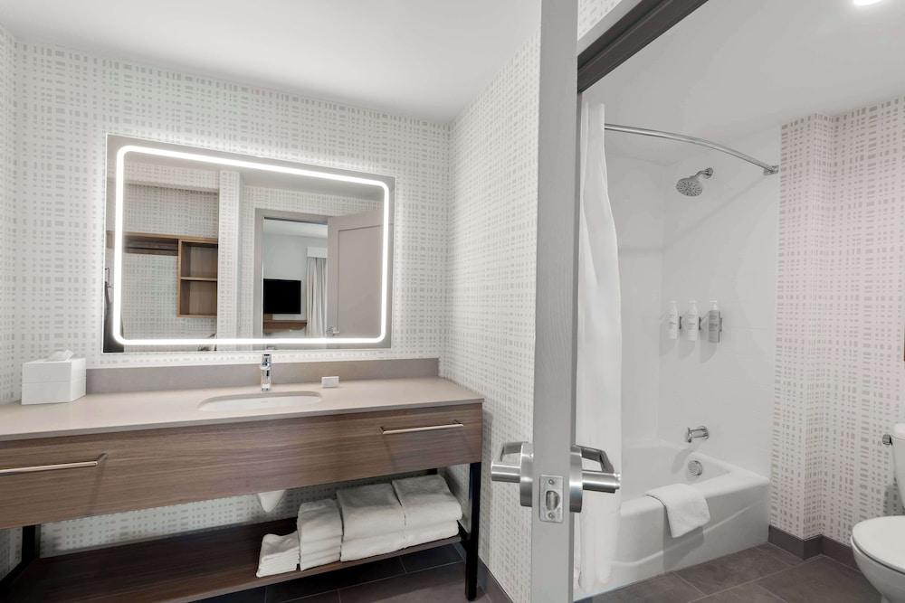 Hampton Inn & Suites Corona, Ca photo 46