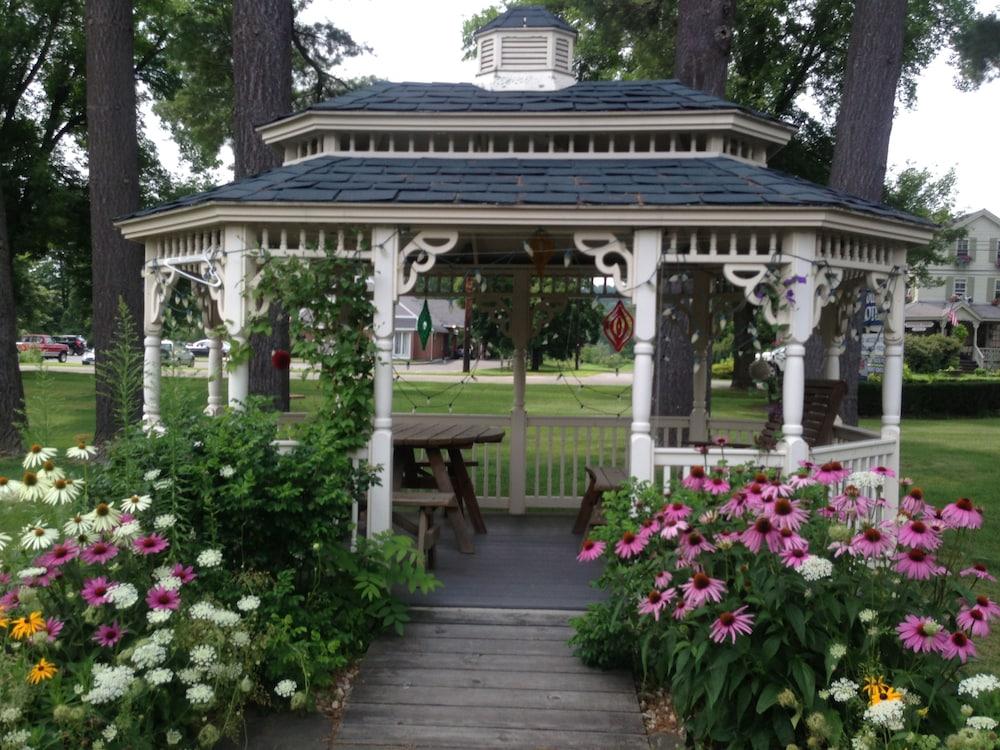 Lantern House Motel photo 4