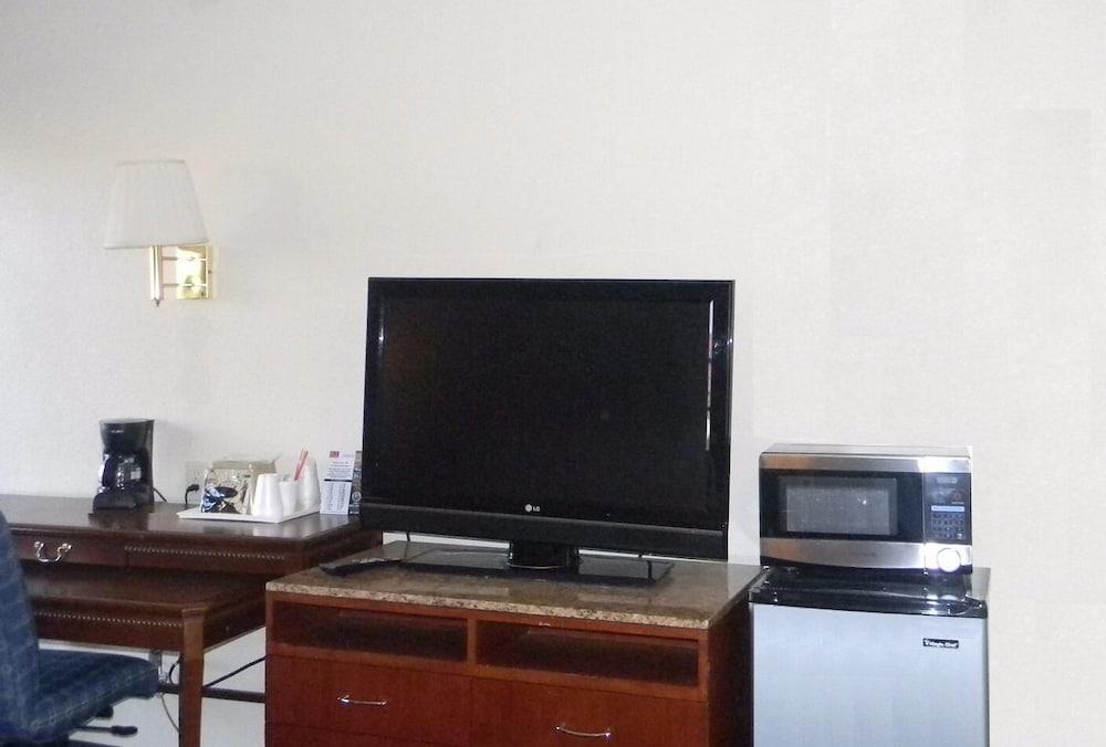 Downtown Inn photo 15
