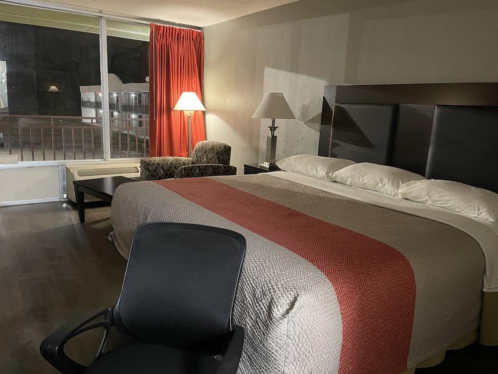 Econo Lodge Yemassee photo 20
