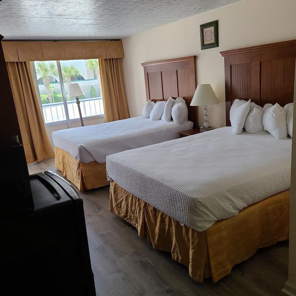 Twilight Surf Hotel Ocean Front photo 5