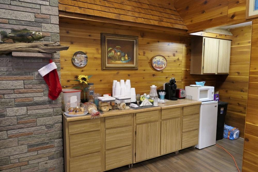 Silver Sands Hotel Rv Park photo 8