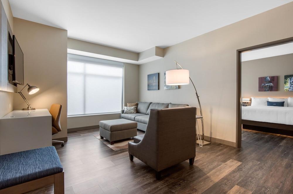 DoubleTree by Hilton Greenville Woodruff Road photo 17