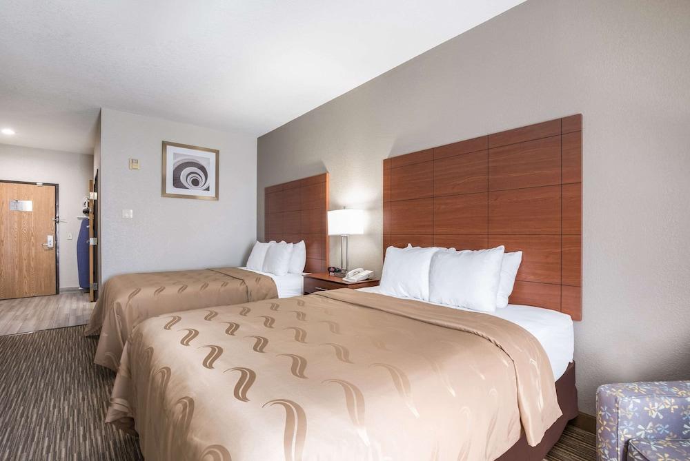 Quality Inn & Suites Lodi I-90 photo 5