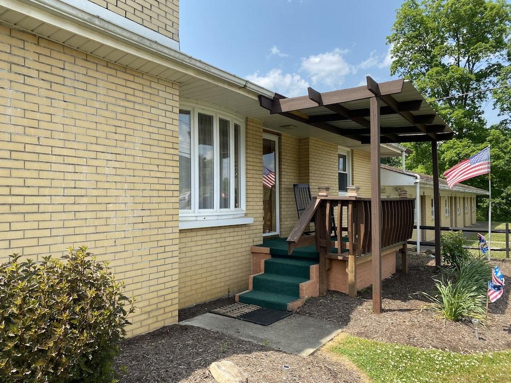Bennetts Valley Elk Country Inn photo 32