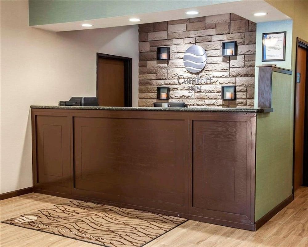 Baymont by Wyndham Richmond I-70 photo 3