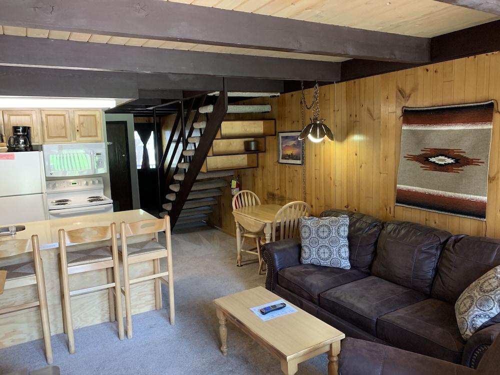 Auslander Condominiums photo 66