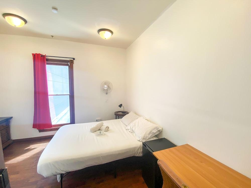 International Travelers House Hostel \- Downtown San Diego Little Italy. photo 33