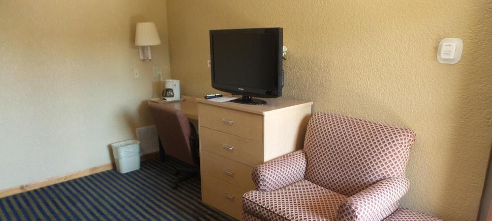 River's Edge Motel photo 7