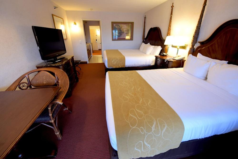 Crown Choice Inn & Suites Lakeview & Waterpark photo 25
