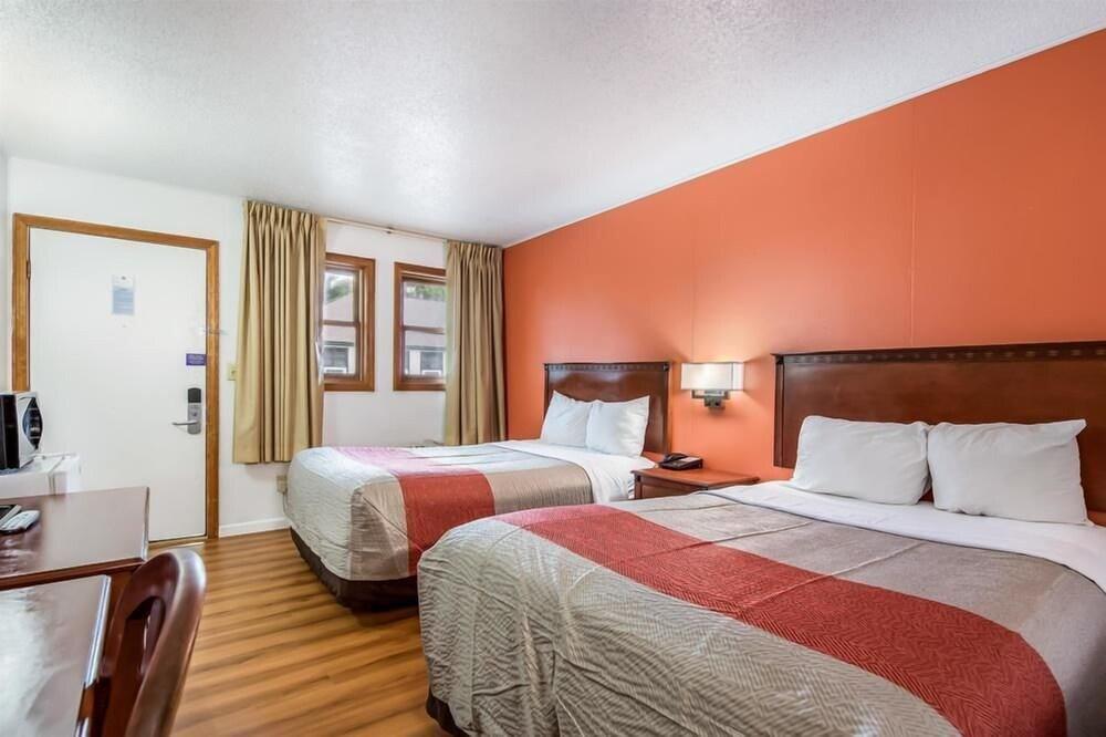 Northway Inn Queensbury - Lake George photo 11
