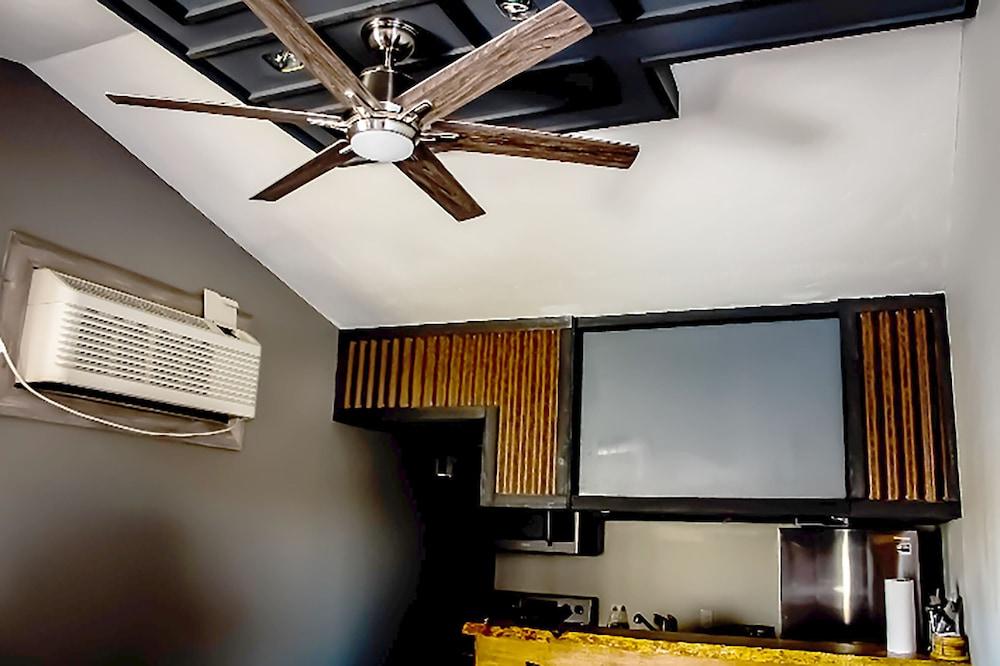 Rodeway Inn Casper photo 45