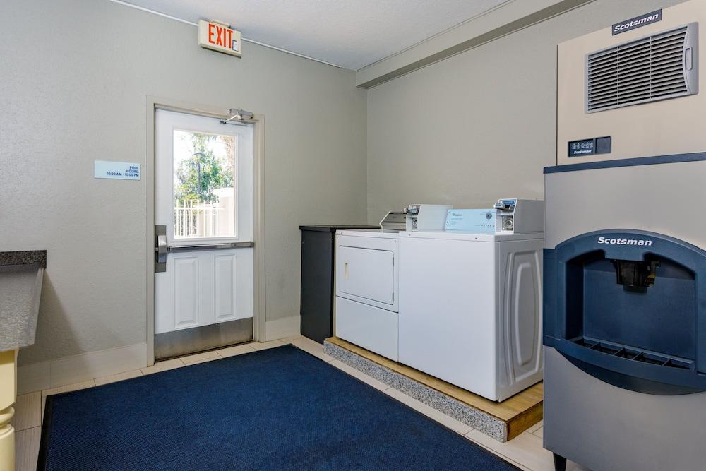 Holiday Inn Express Hotel & Suites Jacksonville South I-295 by IHG photo 50