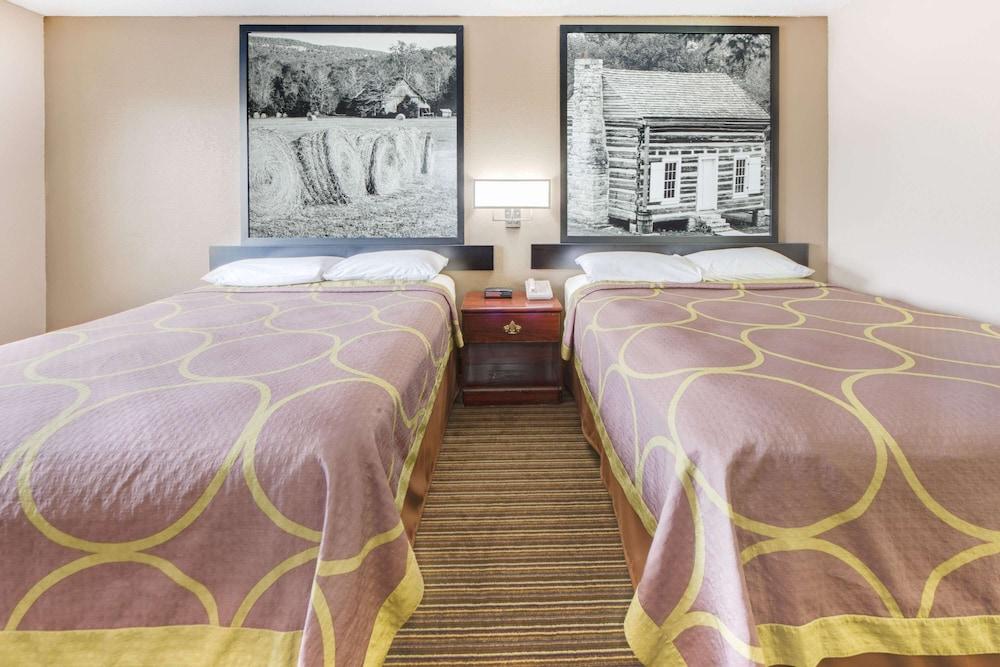 Quality Inn Neosho photo 16