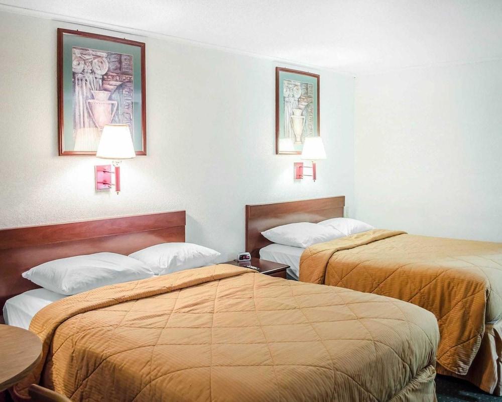 Rodeway Inn Carlisle North photo 10