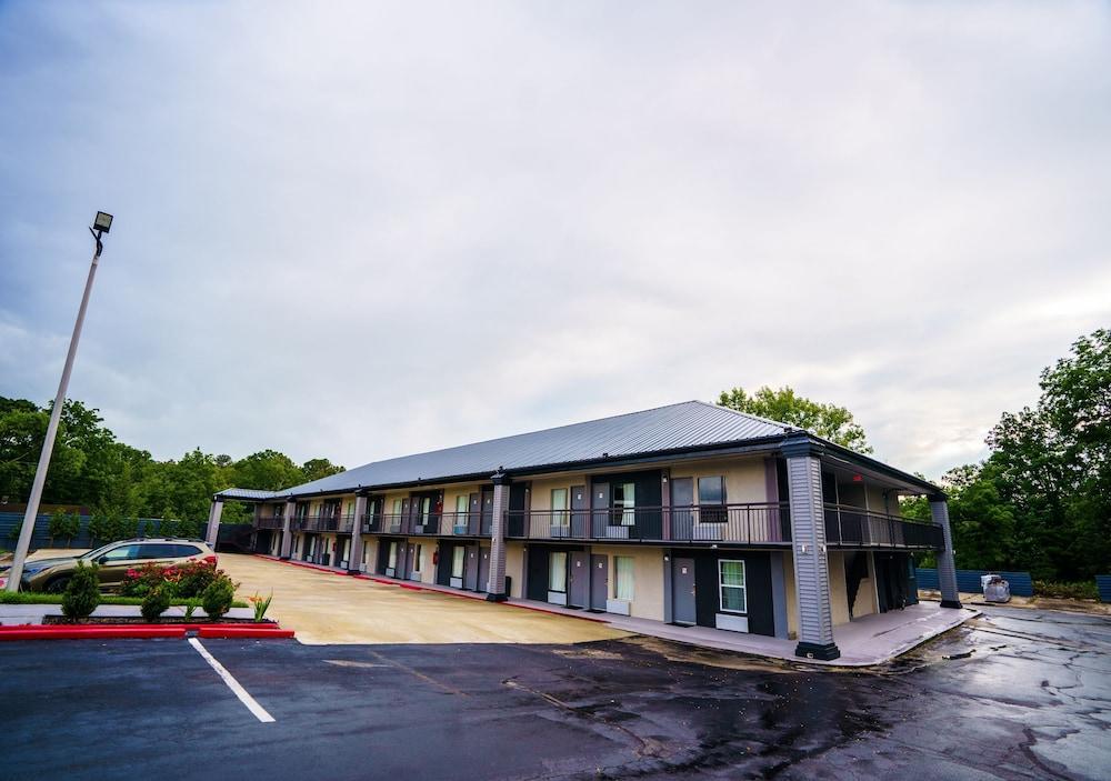 Lx Hotel, Powered by ACW Circle photo 23