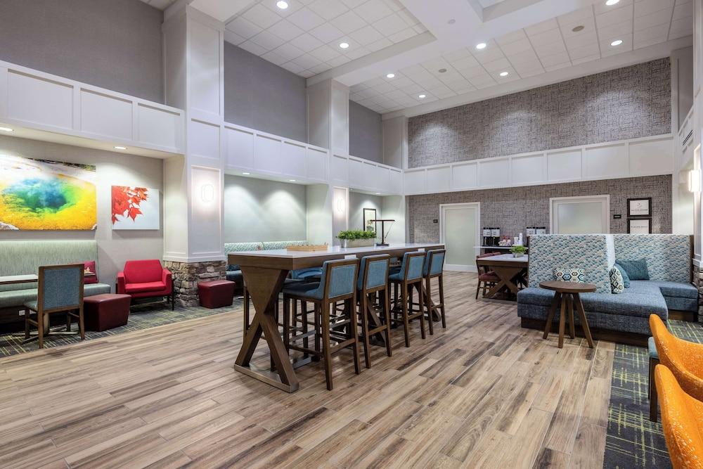 Hampton Inn & Suites Casper photo 20