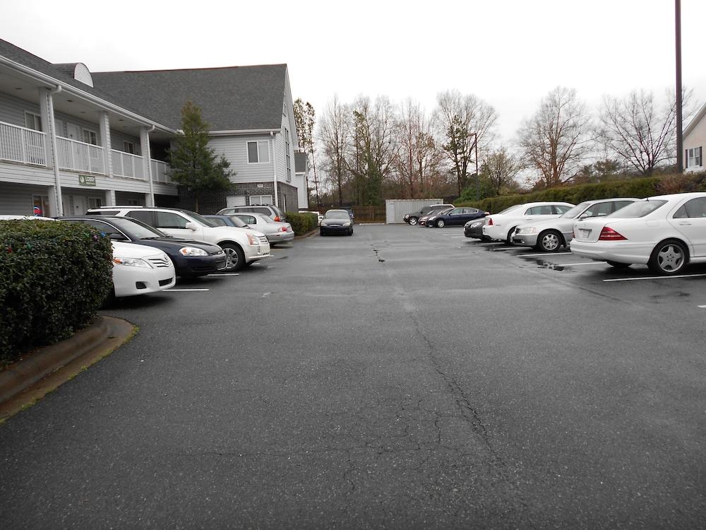 Rodeway Inn Charlotte Independence Blvd. photo 30