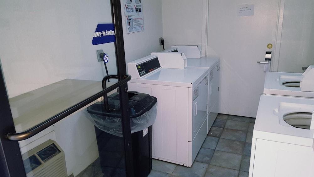 Sioux City Inn photo 20