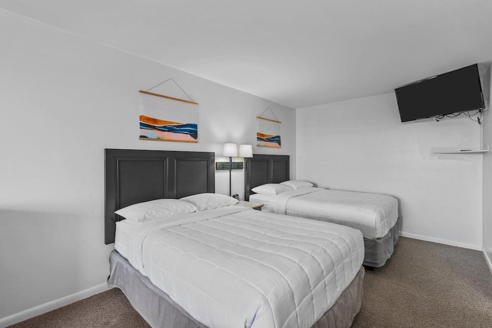 The Beach House photo 33