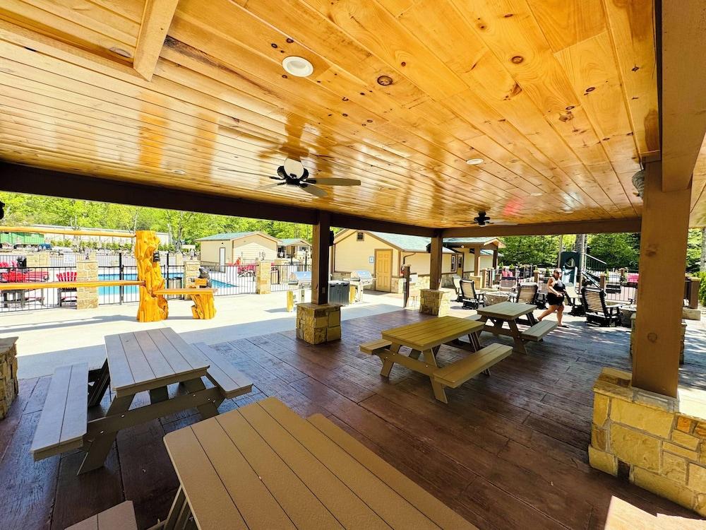 Dudley Creek RV Resort photo 7