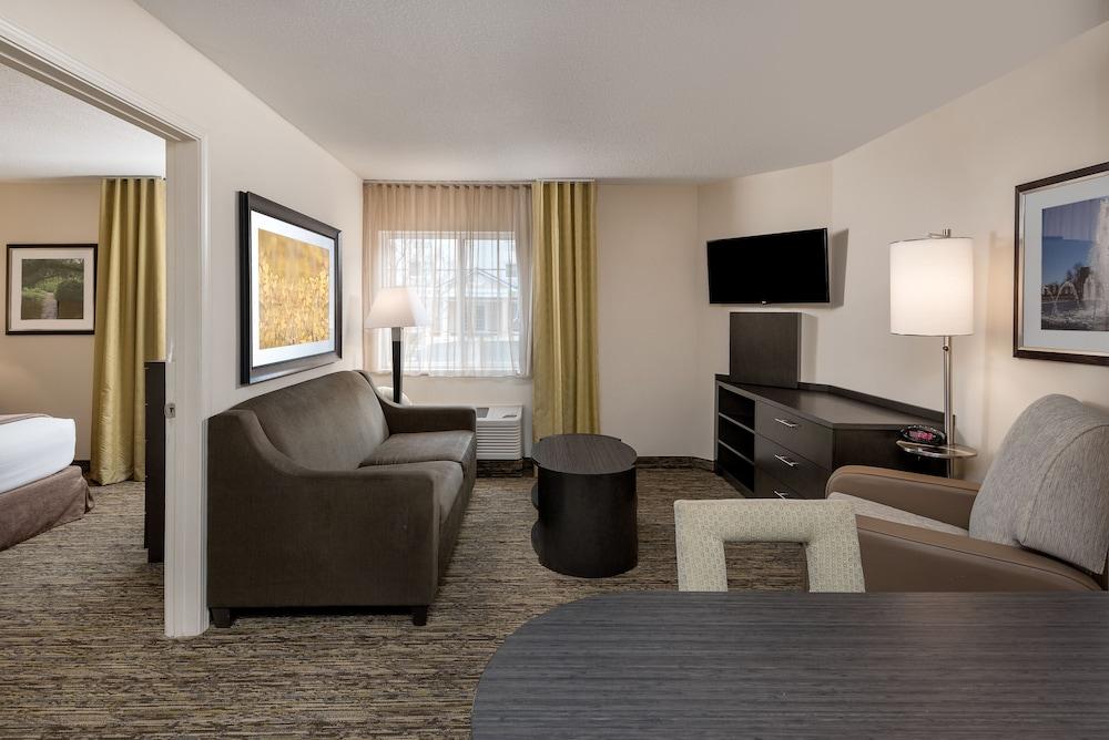Candlewood Suites Washington Dulles Sterling by IHG photo 13