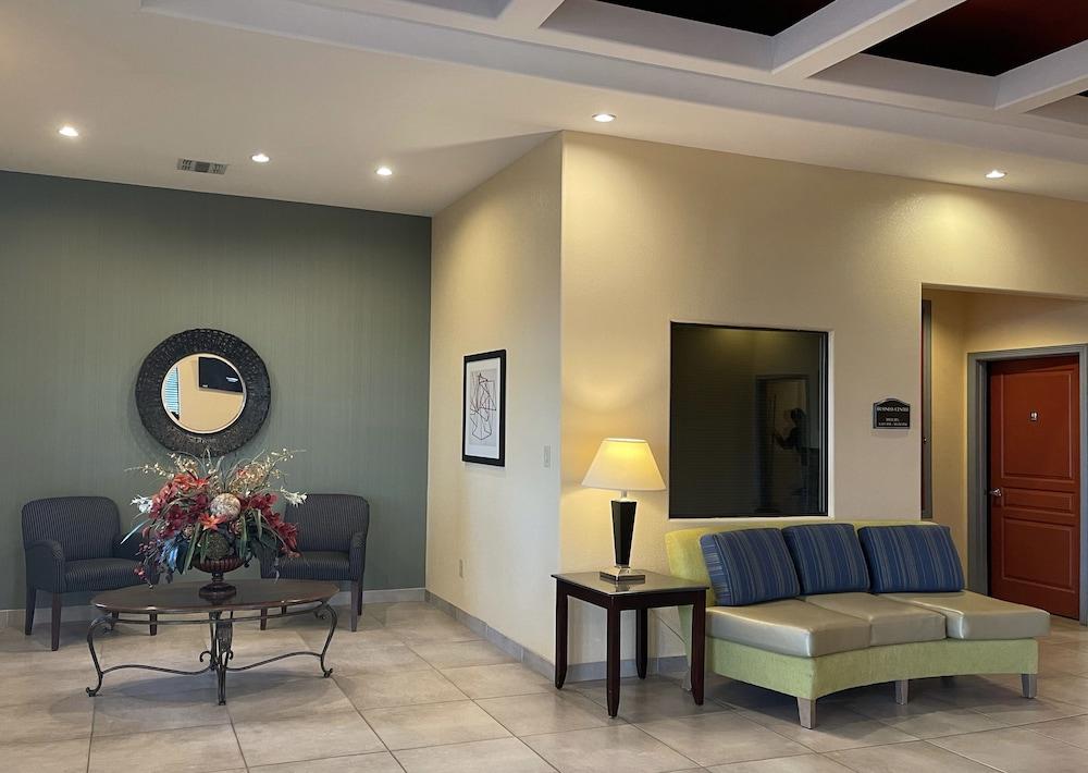Sunbridge Inn and Suites photo 30