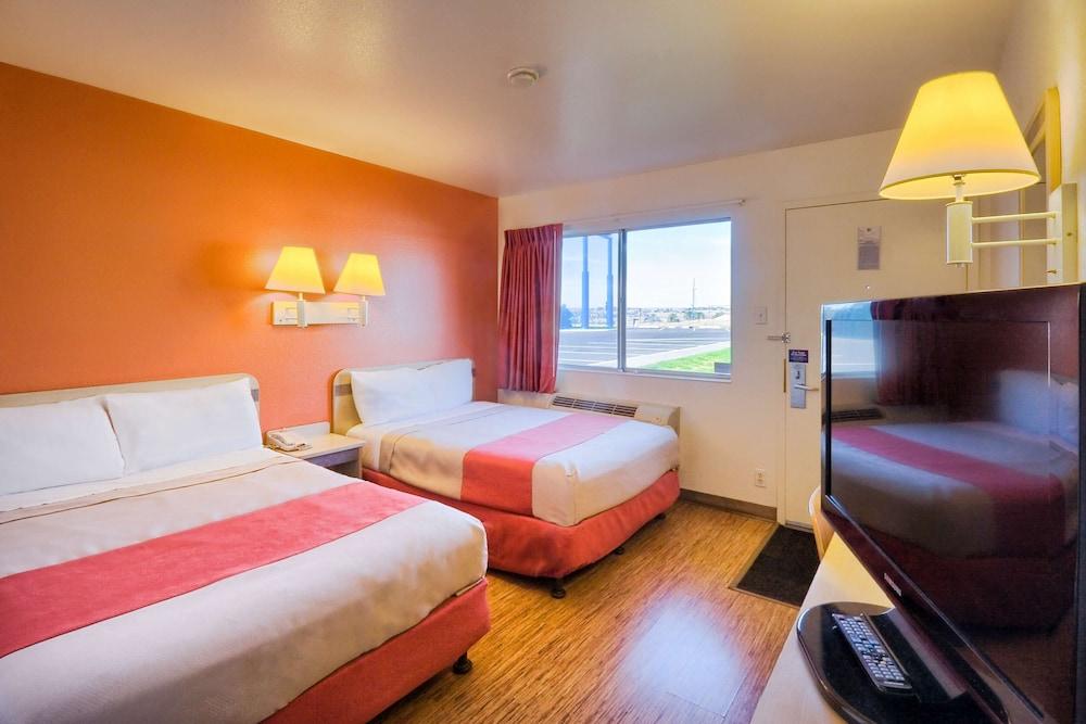 Motel 6 Pendleton, OR photo 20