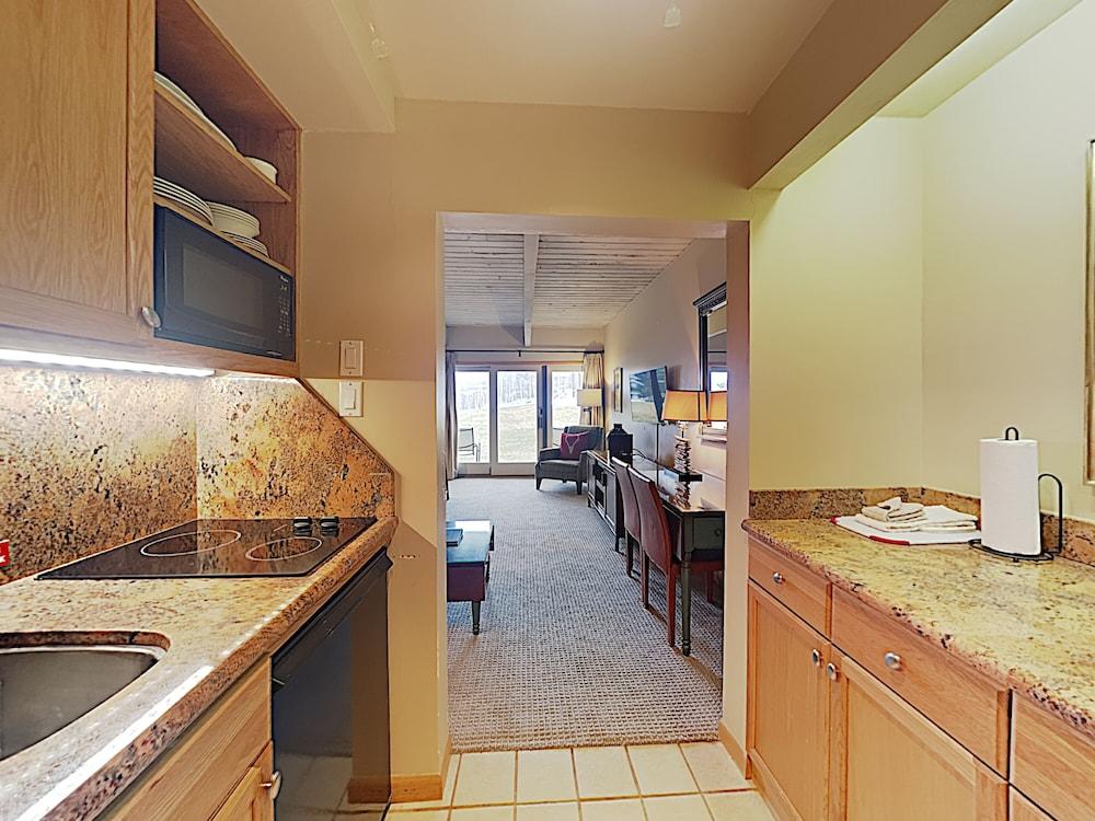 The Timberline Condominiums photo 49