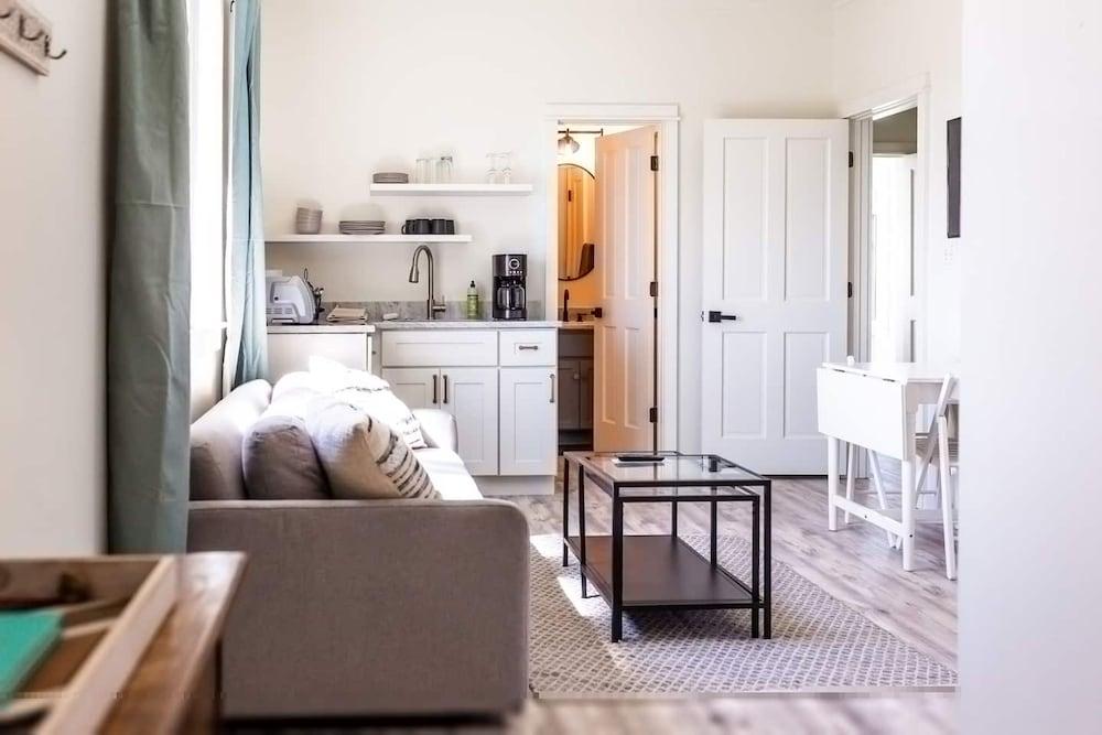 Days Like This -spacious Home Steps From the Beach photo 69