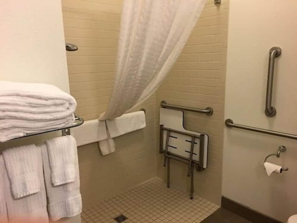 Candlewood Suites Sidney by IHG photo 20