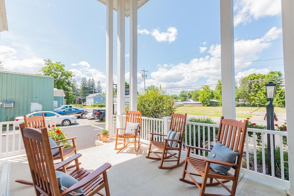 Historic Hotel Broadalbin photo 80