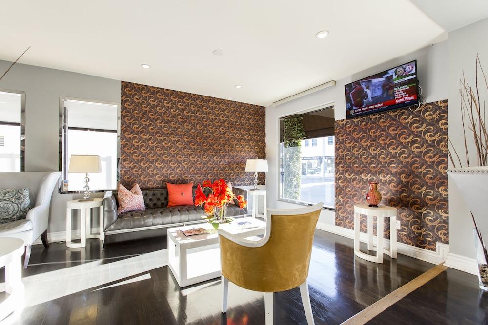 L.A. Sky Boutique Hotel photo 30