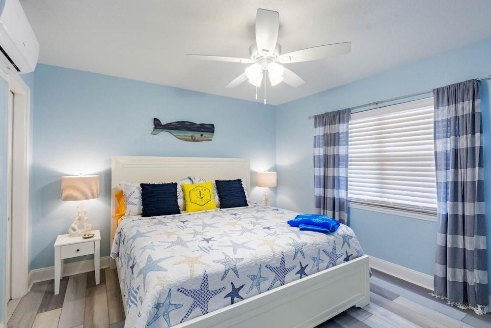 Upham Beach Inn photo 32