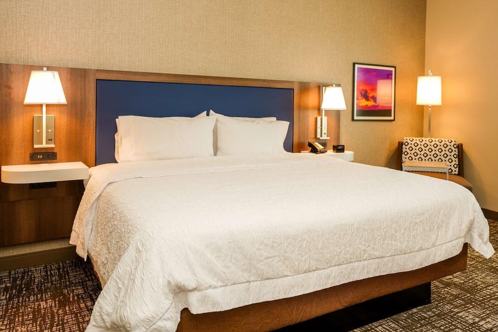 Hampton Inn & Suites Aurora South Denver photo 28