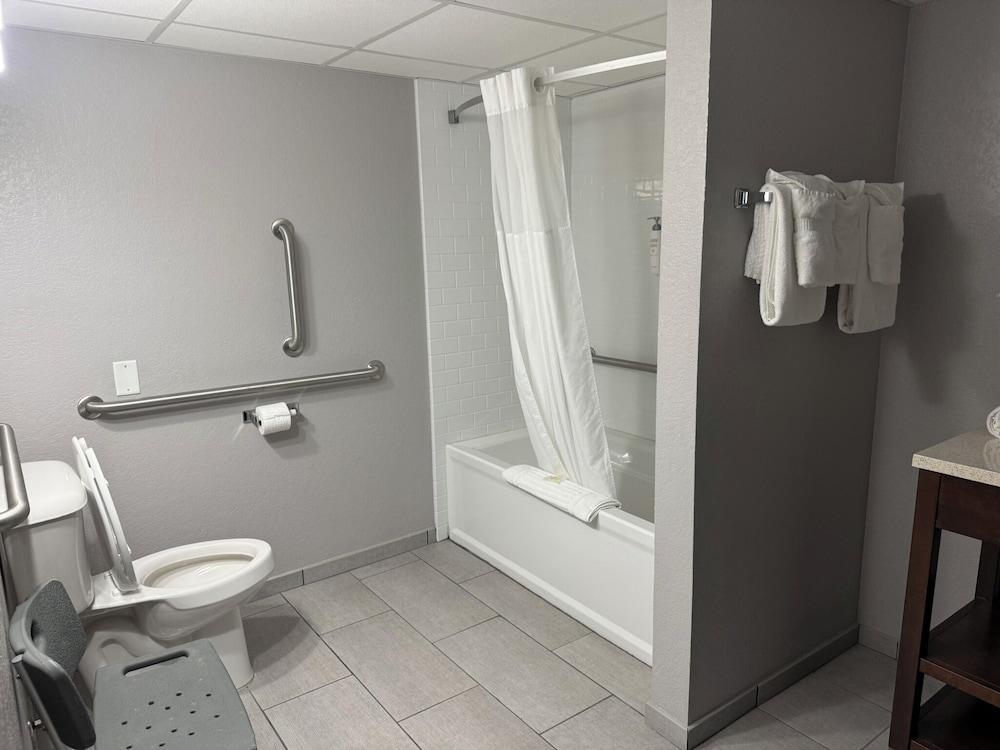 Sonesta Essential Rapid City photo 40