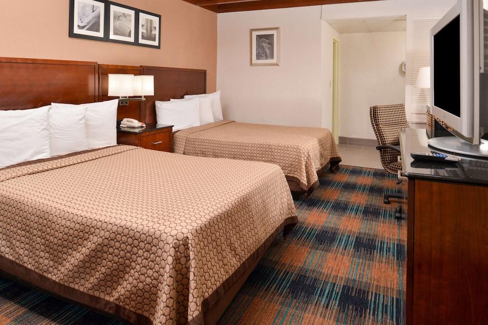 Americas Best Value Inn Augusta Historic Downtown photo 8