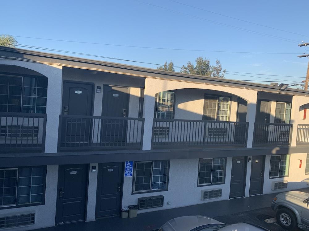 Budget Motel photo 28