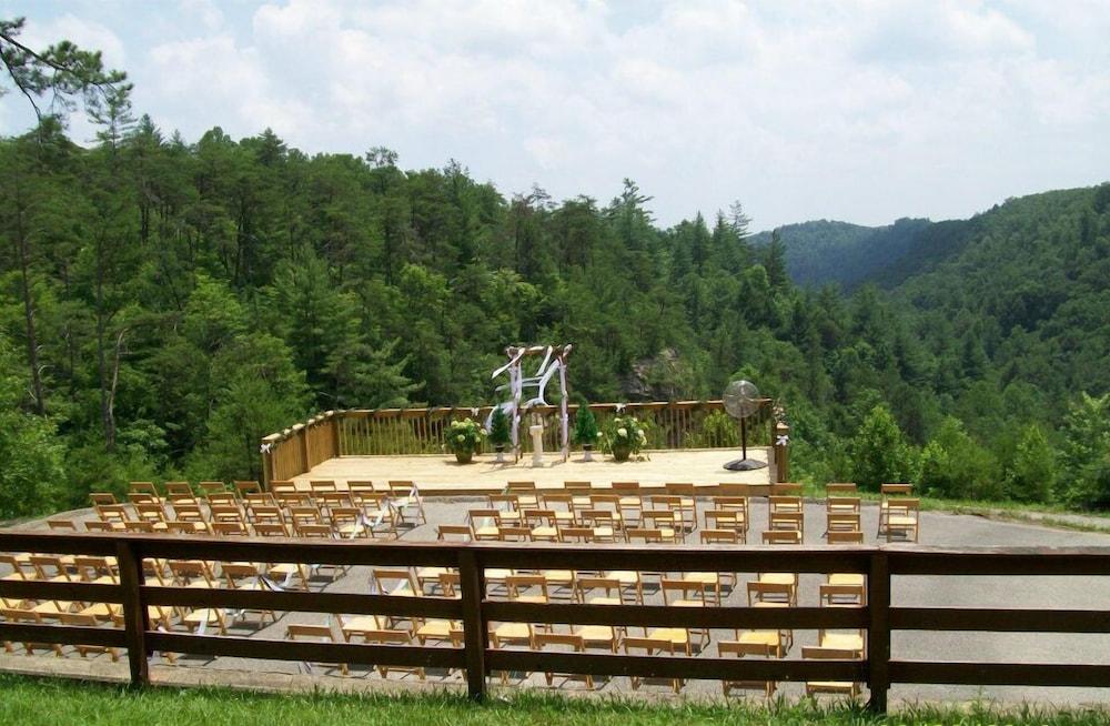 Cliffview Resort photo 25