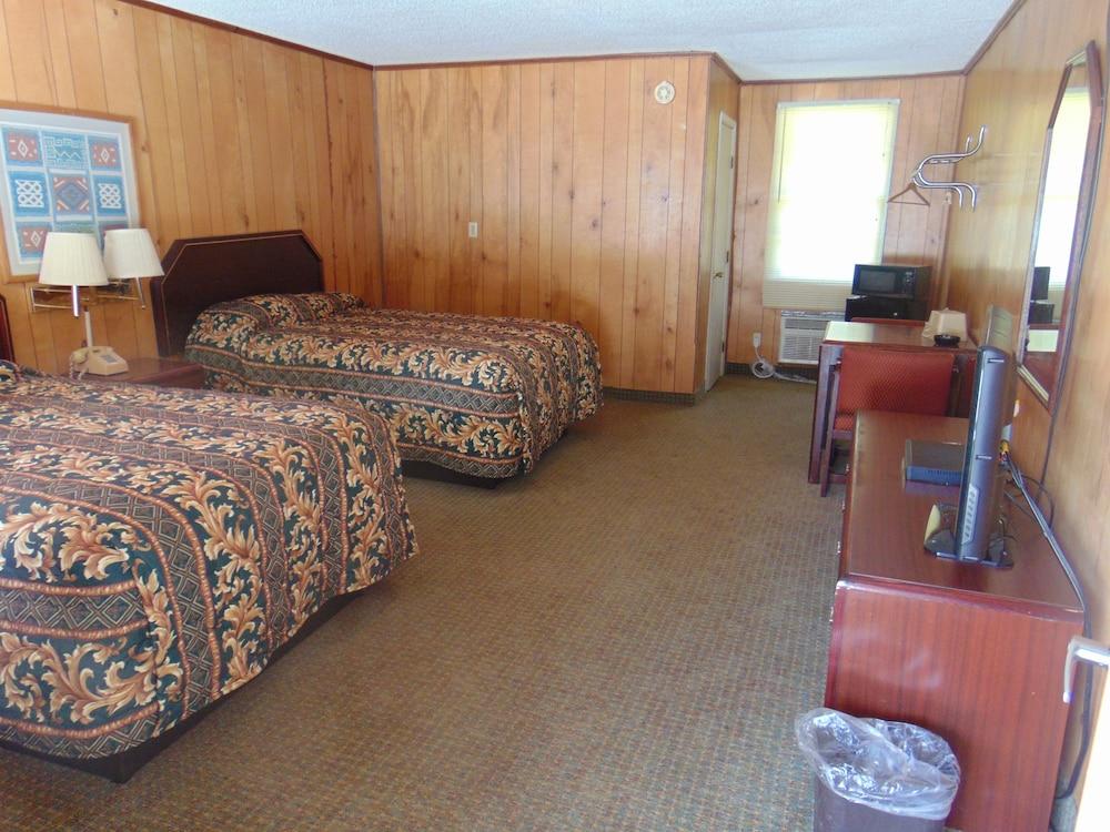 Westbrook Motel photo 8