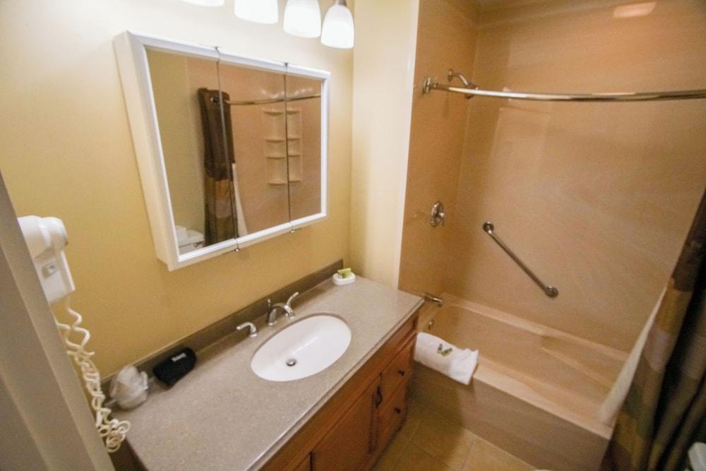 The Village of Loon Mountain Fixed Rooms photo 45