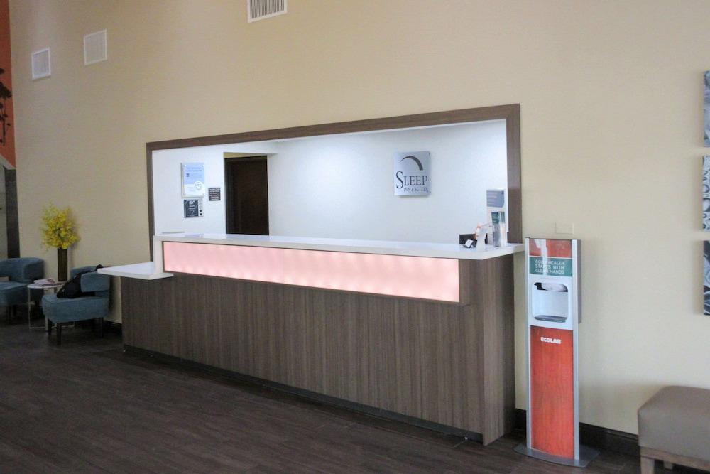 Sleep Inn & Suites Fort Lauderdale Airport photo 4