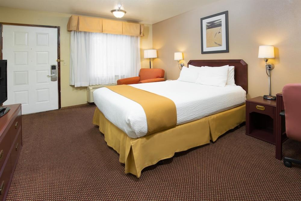Days Inn by Wyndham Pinole Berkeley photo 7