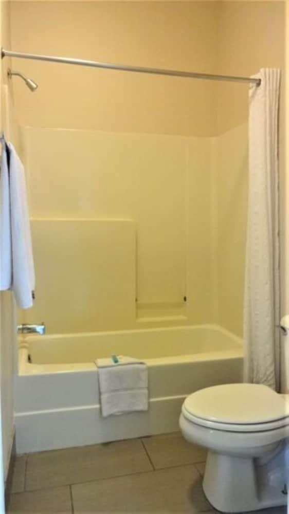 La Copa Inn McAllen photo 16