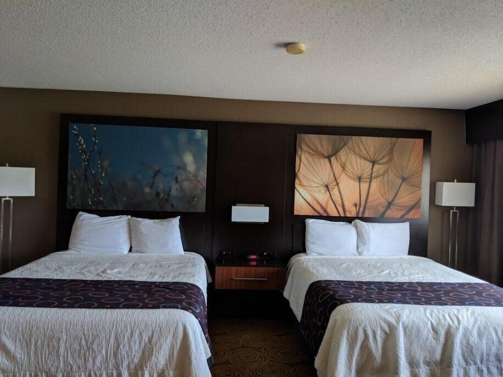 Royal River Casino and Hotel photo 37