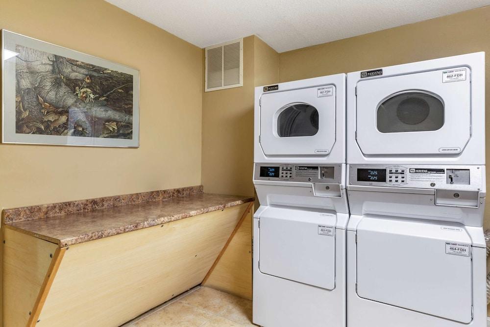 Comfort Inn Foxboro – Mansfield photo 33