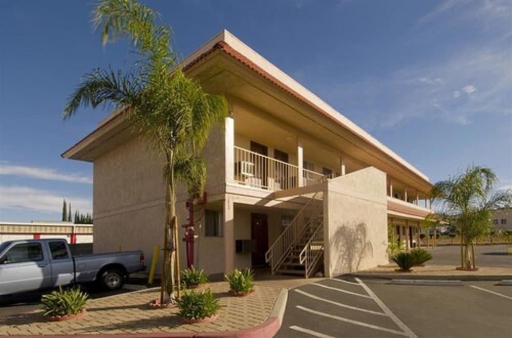 Americas Best Value Inn Calimesa photo 23
